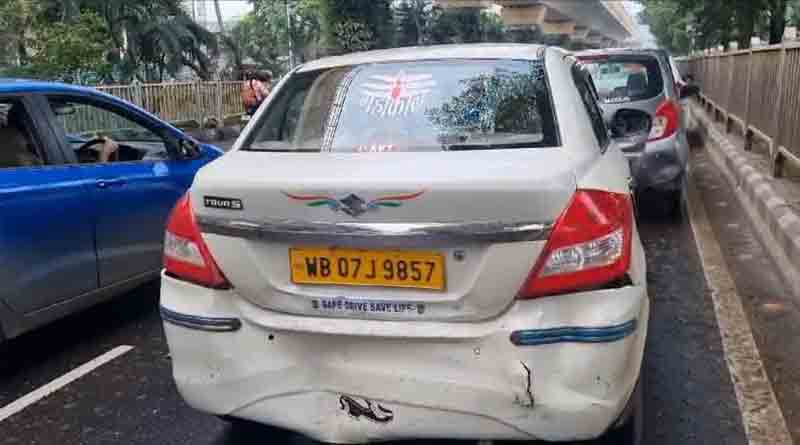 Accident at New Town causes Traffic Jam | Sangbad Pratidin