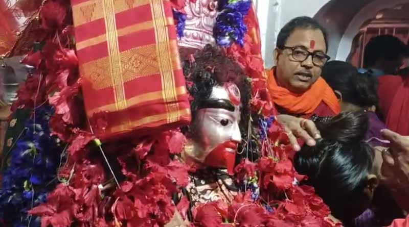 Special puja performed at Tarapith temple । Sangbad Pratidin