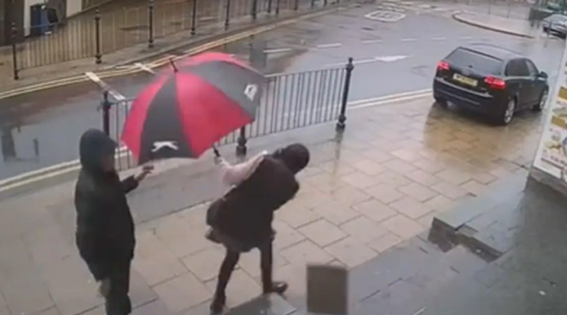 Hijab wearing woman attacked in broad daylight in UK। Sangbad Pratidin