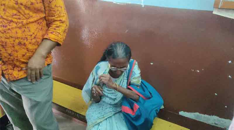 Sister is doing job for Elder sister, Corruption of left surfaces again in Bhatar | Sangbad Pratidin