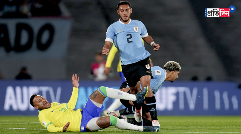 Neymar was in tears as he left the field with a knee injury against Uruguay । Sangbad Pratidin