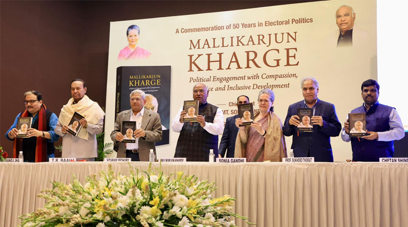 Kharge book release binds INDIA bloc leaders | Sangbad Pratidin