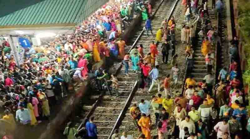 No platform ticket will be sold in Delhi station | Sangbad Pratidin