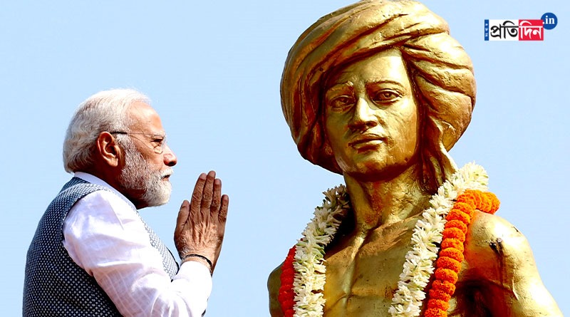 পাখির চোখ জনজাতি ভোট, ঝাড়খণ্ড সফরে ‘ভগবান’ বিরসার সামনে নতমস্তকে নমো