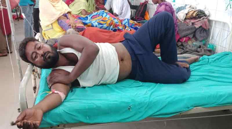 A civic volunteer of Murshidabad allegedly attempt suicide | Sangbad Pratidin