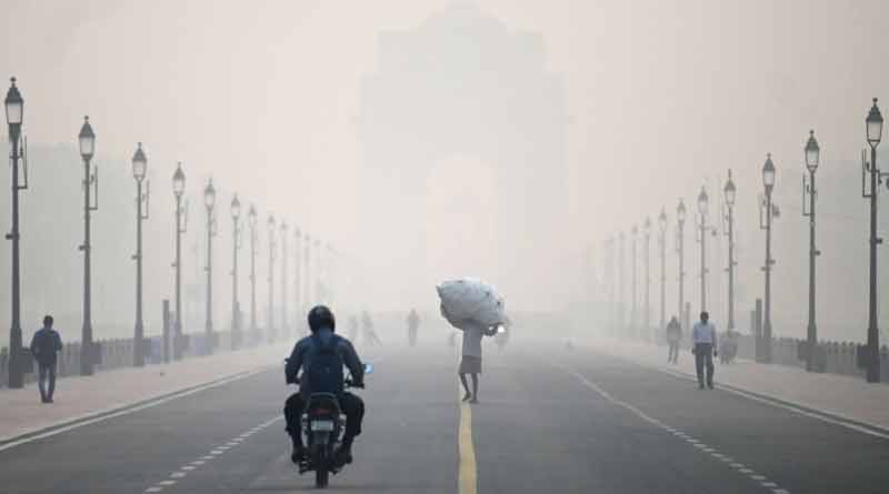 Smog towers of Delhi not oparetional in Delhi। Sangbad Pratidin