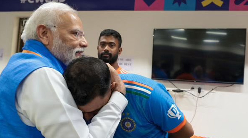 ICC World Cup 2023: Narendra Modi went to India dressing room after defeat, consoles Shami | Sangbad Pratidin