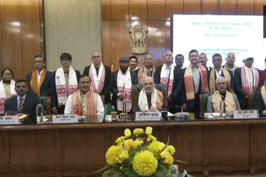 Pro-talk ULFA faction signed Memorandum with Centre, Assam govt | Sangbad Pratidin