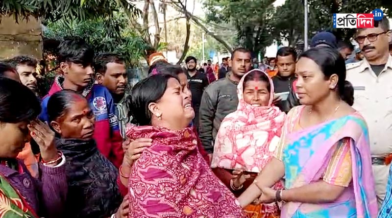 Mother of ailing daughter cries in front of Birbaha Hansda, minister assures | Sangbad Pratidin