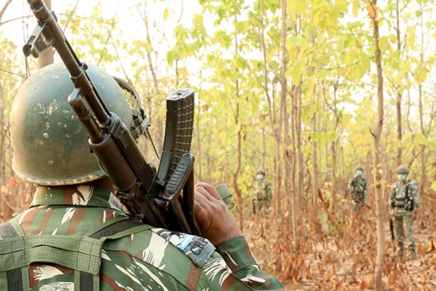 3 Maoists Killed In Encounter at Chhattisgarh | Sangbad Pratidn