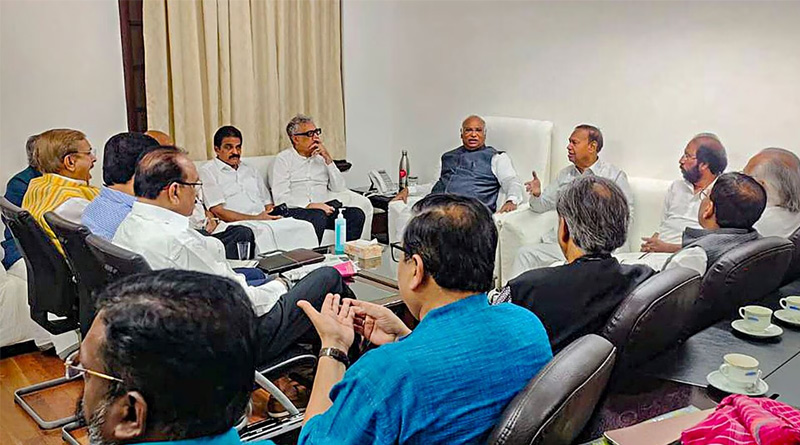 ঠেকে শেখা বড় শেখা, তাতে কংগ্রেসের মতো ‘ইন্ডিয়া’ জোটেরও মঙ্গল