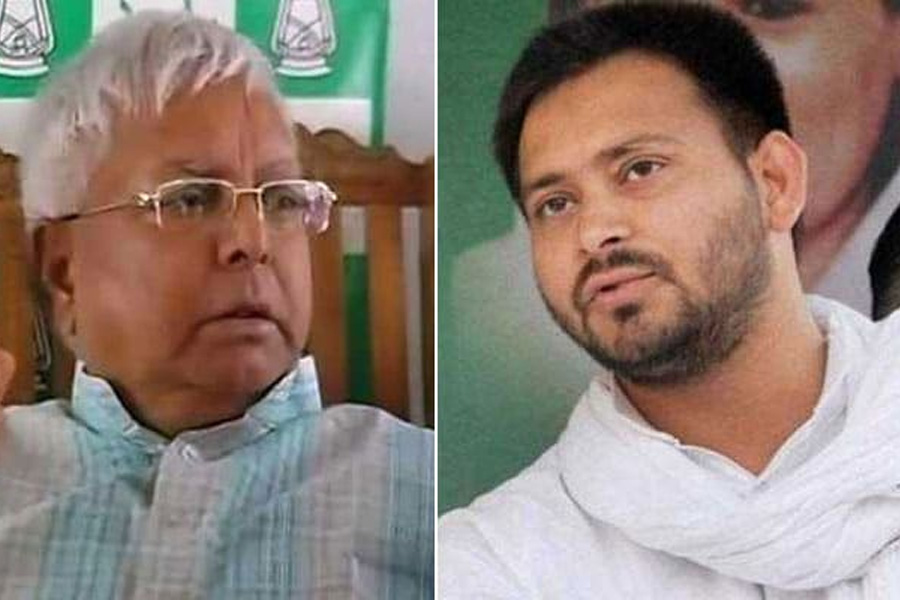 ED Calls Lalu and son for questioning in job-for-land scam | Sangbad Pratidin