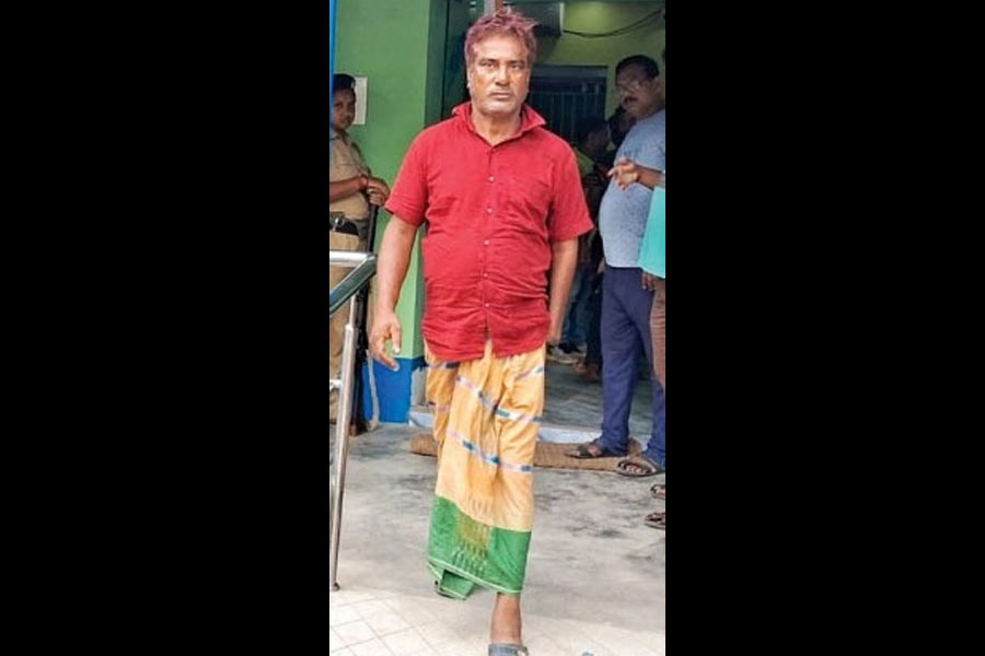 নদিয়ার কুখ্যাত দুষ্কৃতী হাতকাটা মাসুদ ‘খুন’, রাস্তা থেকে উদ্ধার গুলিবিদ্ধ দেহ