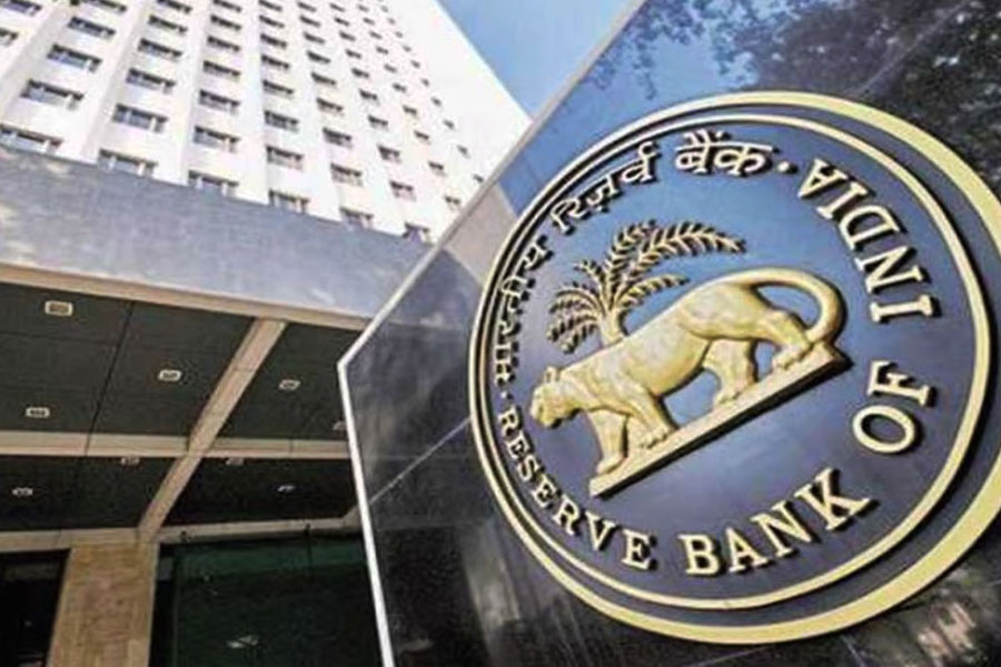 RBI may transfer dividend of around Rs 1 lakh crore to government, says reports