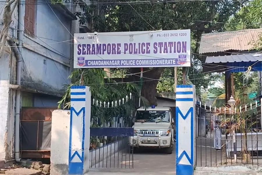 Serampore PS awarded the prize of best police station in India