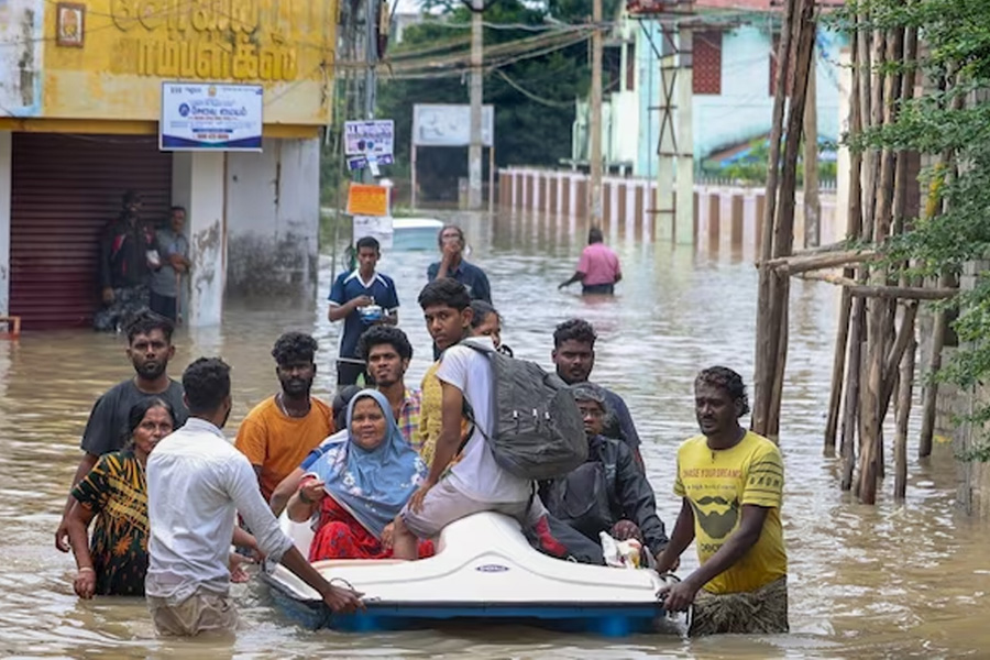 10 dead in Tamil Nadu Flood | Sangbad Pratidin