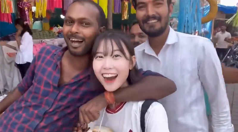 South Korean Vlogger Kelly Harassed By Man In Maharashtra | Sangbad Pratidin