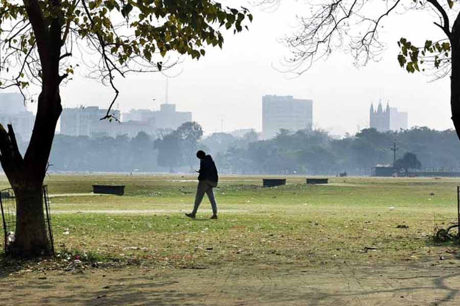 Temperature increases in Kolkata, likely to rain for next days | Sangbad Pratidin