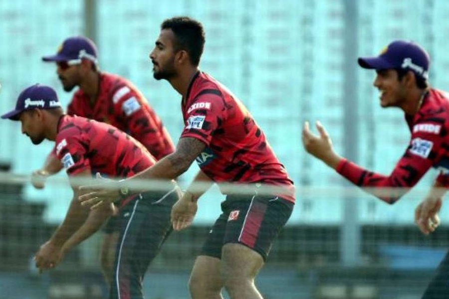 কেরিয়ার শেষ করে দেওয়ার হুমকি! প্রাক্তন প্রেমিকার বিরুদ্ধে পুলিশে প্রাক্তন নাইট তারকা