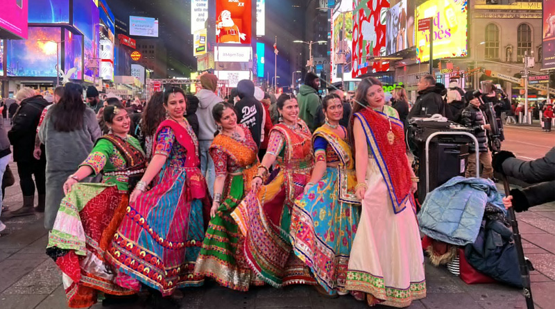 Indians celebrate UNESCO heritage tag, performs Garba at Times Square | Sangbad Pratidin