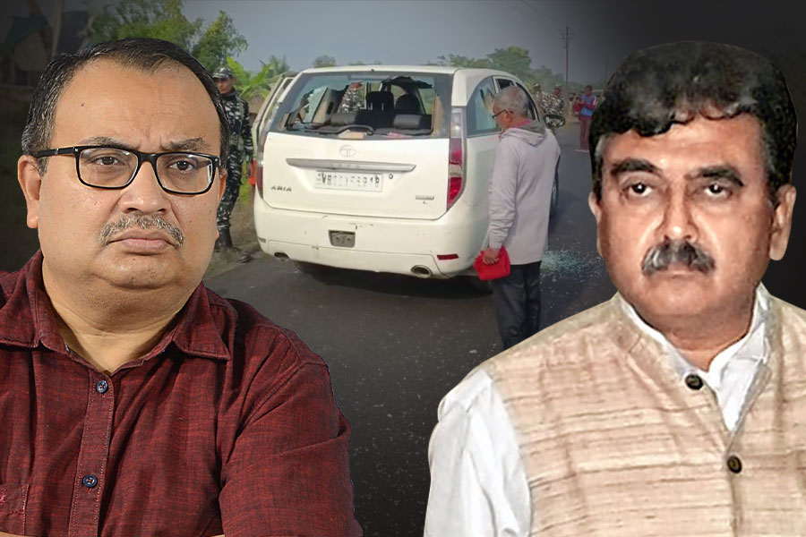 Kunal Ghosh attacks Justice Abhijit Ganguly over Sandeshkhali issue | Sangbad Pratidin