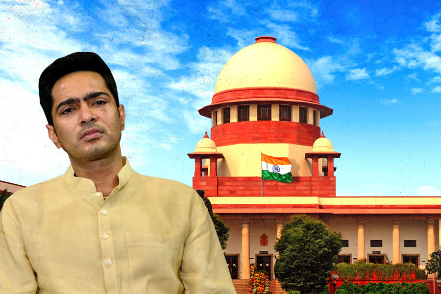 Supreme Court orders Abhishek Banerjee to file fresh petition | Sangbad Pratidin