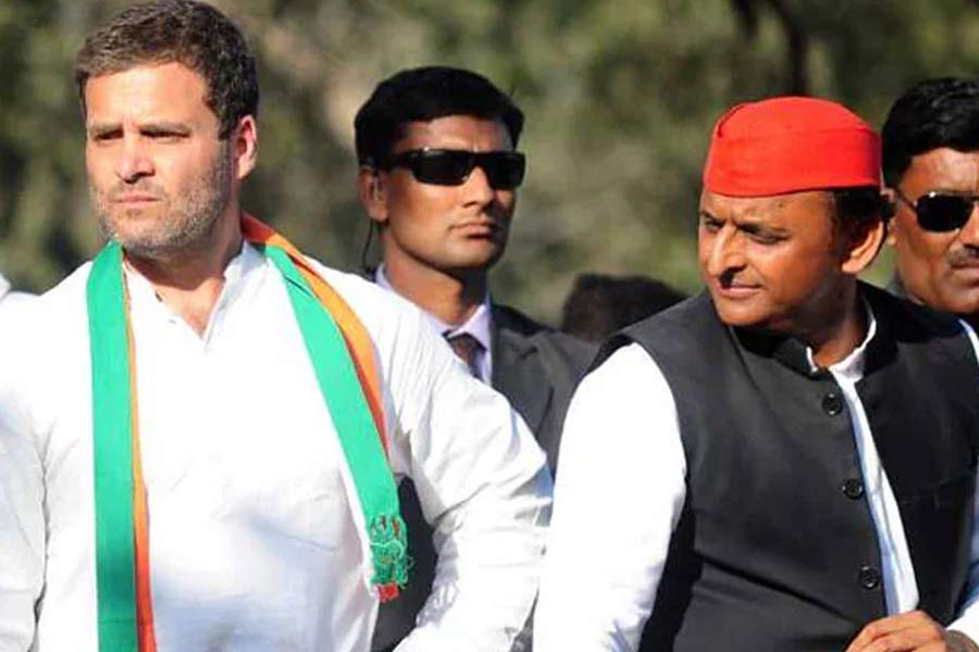 Akhilesh Yadav says alliance with Congress on 11 seats in Uttar Pradesh। Sangbad Pratidin