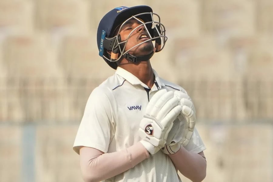 Ranji Trophy 2023-24: Bengal reach 381/8 on Day 2 against Chhattisgarh after Abishek Porel's first century in the first class cricket
