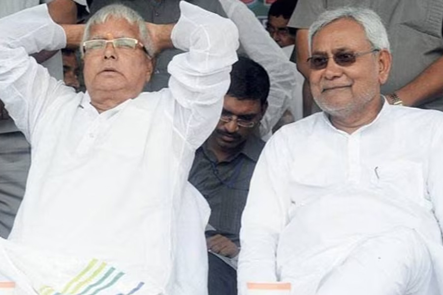 Nitish Kumar-led NDA government's first order of business against RJD | Sangbad Pratidin