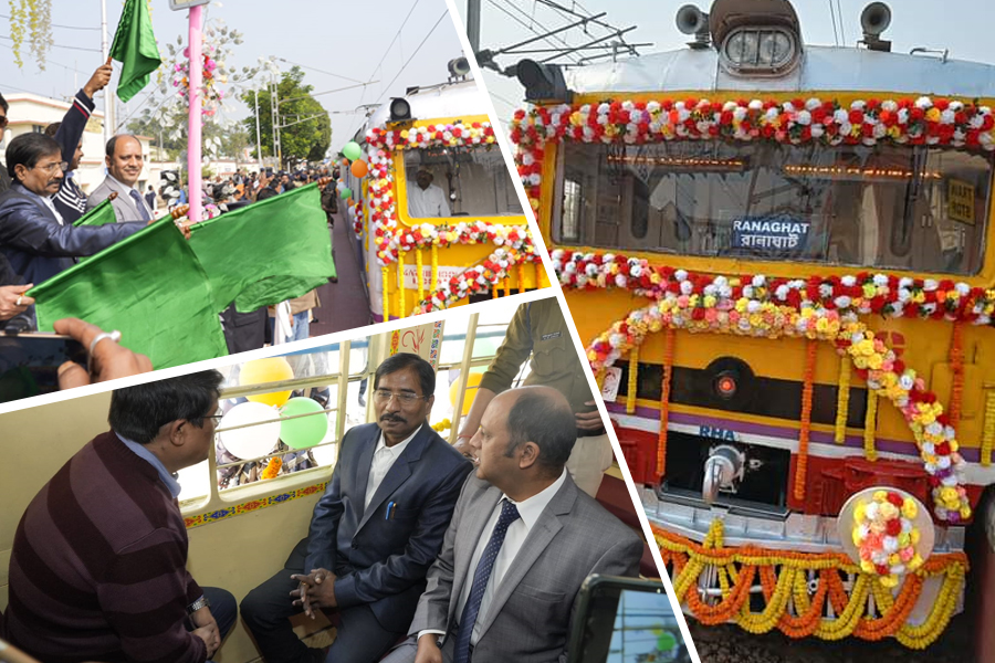 মাতৃভূমি লোকালে প্রথম শ্রেণির কামরা! বাংলাকে বড় উপহার রেলের