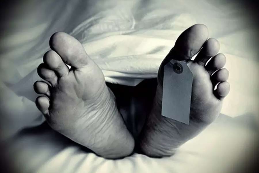 Engineering student found dead at mess in Maheshtala