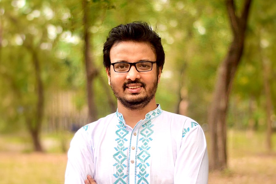 ‘মানুষের খিদের কথা ভাবুন রাজনৈতিক নেতারা’, মুখোমুখি সাদাত হোসাইন
