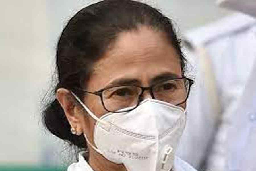 Mamata Banerjee requests everyone to wear masks amidst rise of covid | Sangad Pratidin
