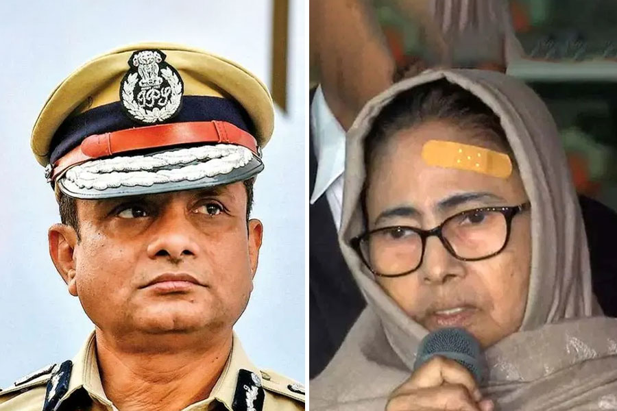 মুখ্যমন্ত্রীর দুর্ঘটনার পরদিনই জরুরি বৈঠকে ডিজি, কী নির্দেশ দিলেন?
