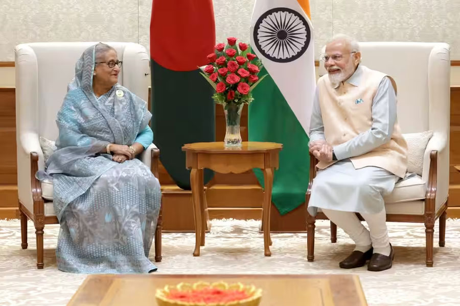PM Modi calls Sheikh Hasina to congratulate her for 'historic win' in Bangladesh polls | Sangbad Pratidin
