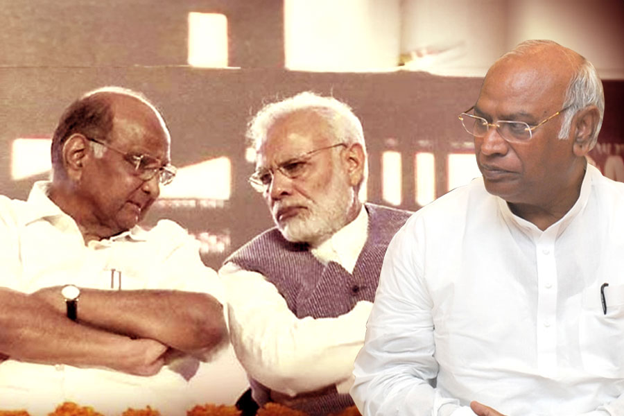 Won't accept anything against PM from outside country: Sharad Pawar | Sangbad Pratidin