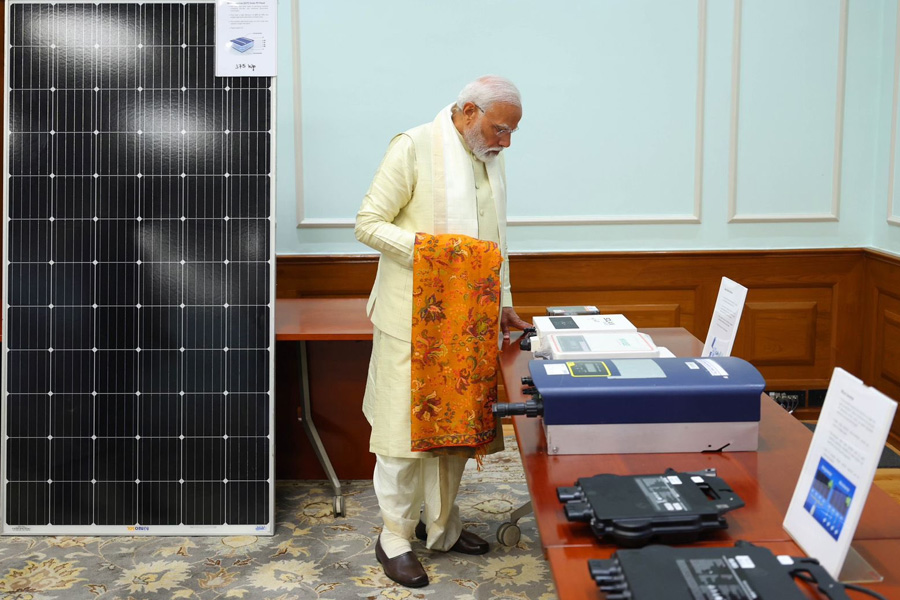 PM Modi announces 1 crore houses of India to have Solar Panels | Sangbad Pratidin