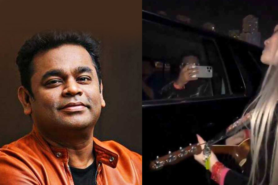 A R Rahman records fan who performed Maa Tujhe Salaam, a song from his Vande Mataram Album | Sangbad Pratidin