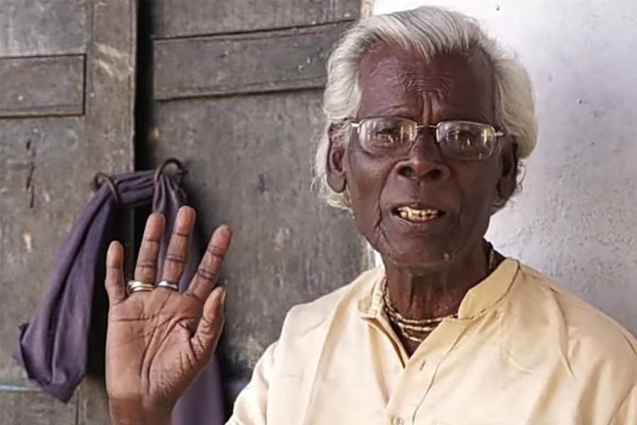 পদ্মসম্মানে ভূষিত ‘বড়লোকের বেটি লো’র স্রষ্টা রতন কাহার