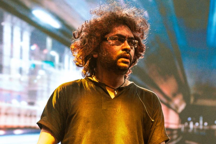 Rupam Islam reacted about the recent incidents at his concert | Sangbad Pratidin