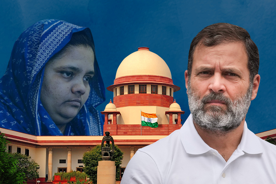 বিলকিস মামলায় সুপ্রিম নির্দেশে স্পষ্ট কারা ‘দুষ্কৃতীদের রক্ষক’, বিজেপিকে তোপ রাহুলের
