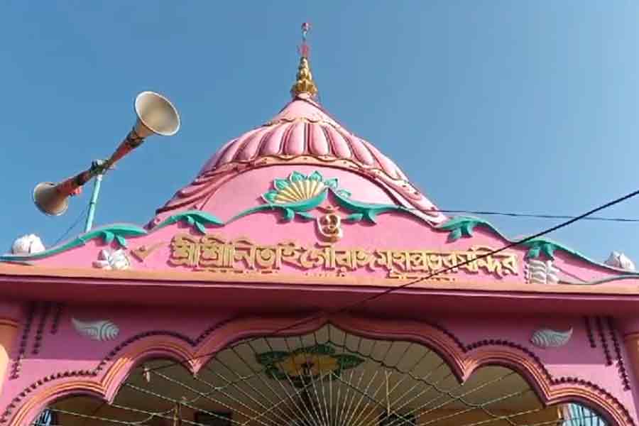 Theft in Dubrajpur's temple, Investigation underway | Sangbad Pratidin