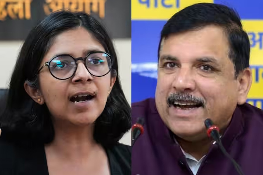 AAP nominates Sanjay Singh and Swati Maliwal as Rajya Sabha candidate | Sangbad Pratidin