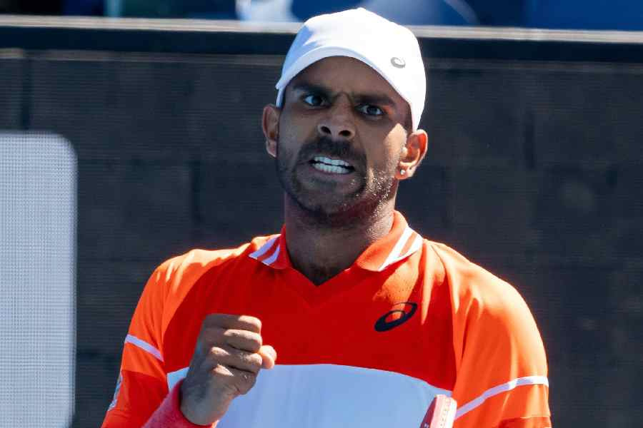Sumit Nagal wins first round match of Australian Open | Sangbad Pratidin