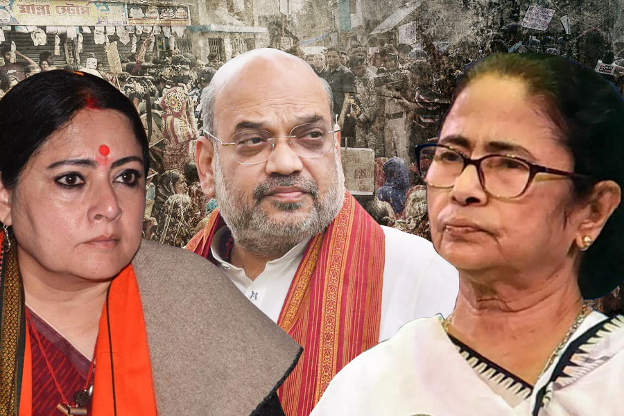 Amit Shah, Agnimitra Paul criticise Mamata Banerjee from national conference at New Delhi | Sangbad Pratidin