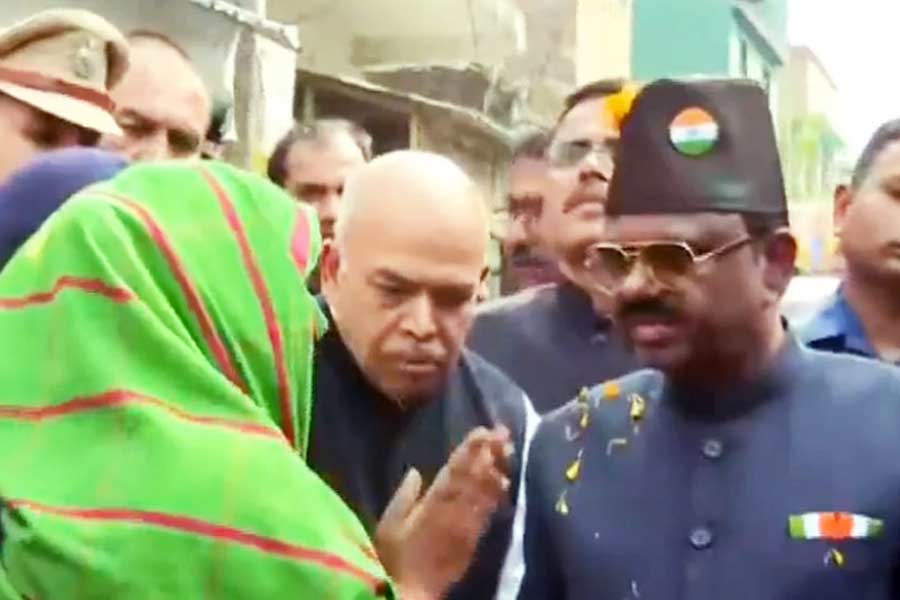 সন্দেশখালি কাণ্ডে স্বরাষ্ট্রমন্ত্রকে বোসের রিপোর্ট কার্ড, ‘পক্ষপাতদুষ্ট’, দাবি কুণালের