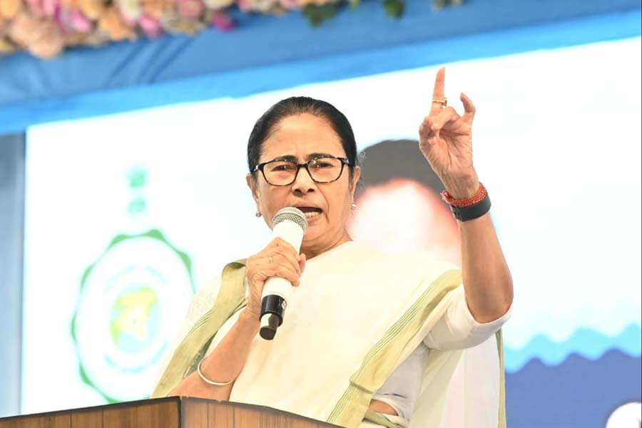 CM Mamata Banerjee visits East Midnapore to inaugurate huge number of govt. projects