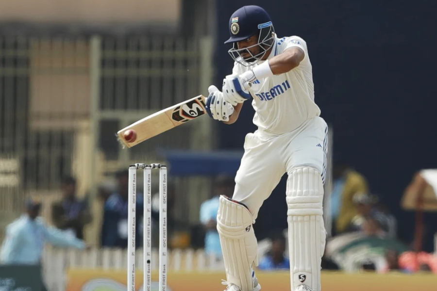IND vs ENG: Team India bowled out for 307 after Dhruv Jurel's 90 against England। Sangbad Pratidin