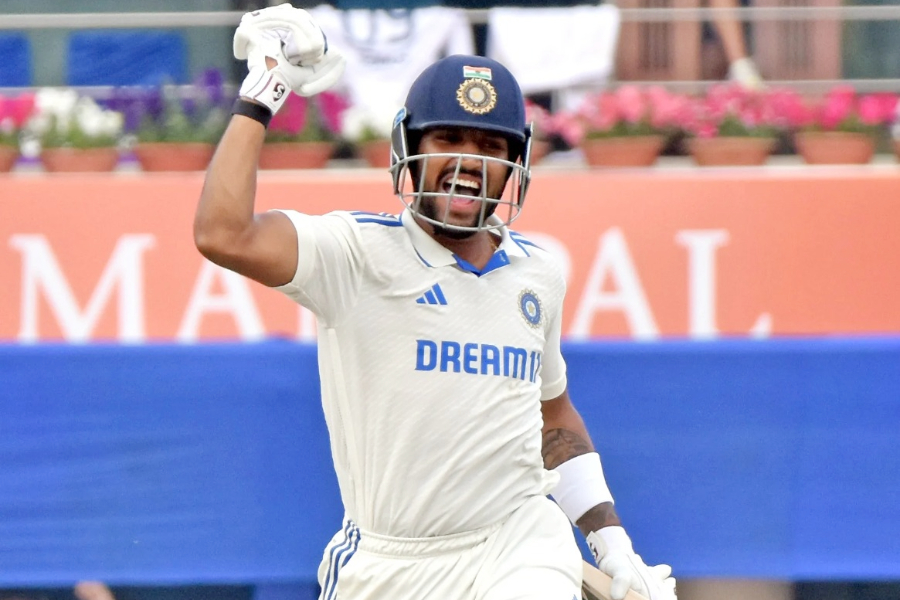 Team India wicketkeeper-batter Dhruv Jurel hailed for grand arrival in Test cricket। Sangbad Pratidin