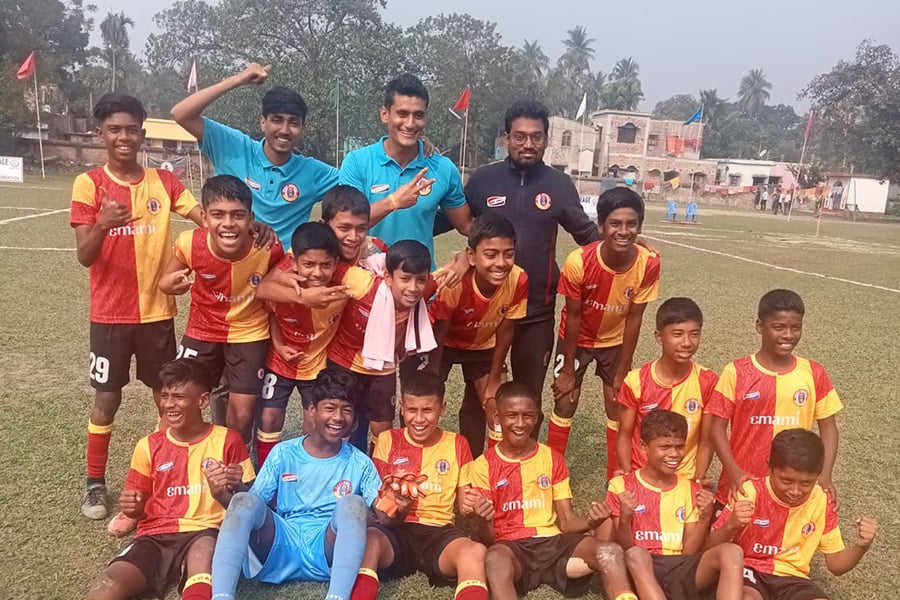 East Bengal wins derby in Under 13 Sub junior league । Sangbad Pratidin